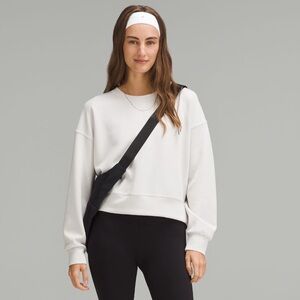 Lululemon Softstreme perfectly oversized crew 6